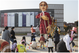 인천문화예술회관의 숨은 공간을 찾아 새롭게 조명 코로나19로 지친 시민들에게 여유의 시간을 선사