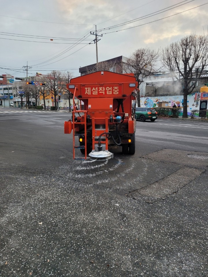 제설작업 사진