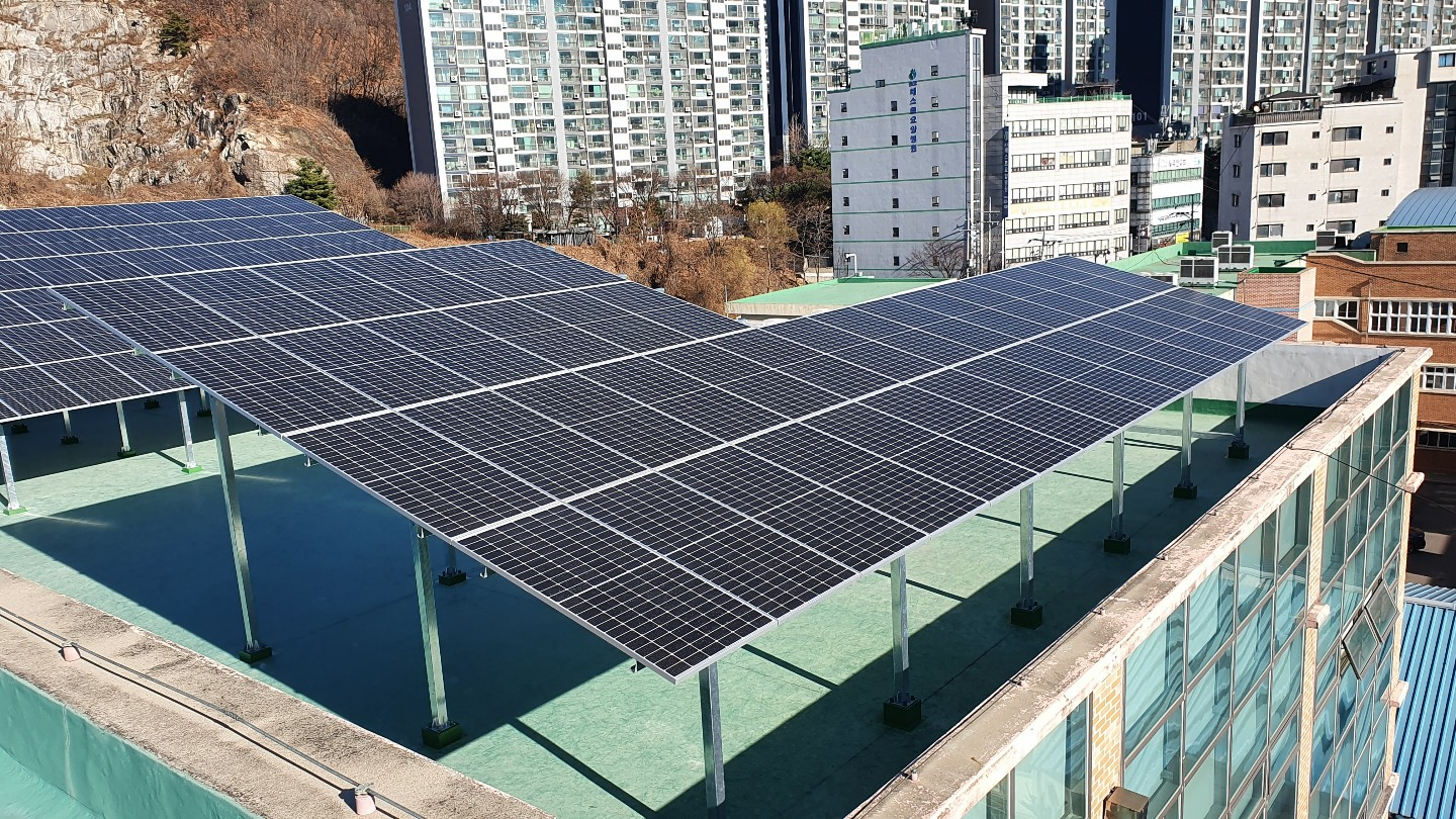 인천해양과학고등학교에 설치된 태양광발전설비