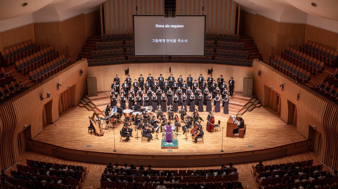 인천시립합창단 공연 사진