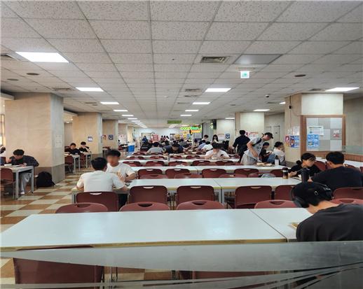 천원의 아침밥 현장-인천대학교