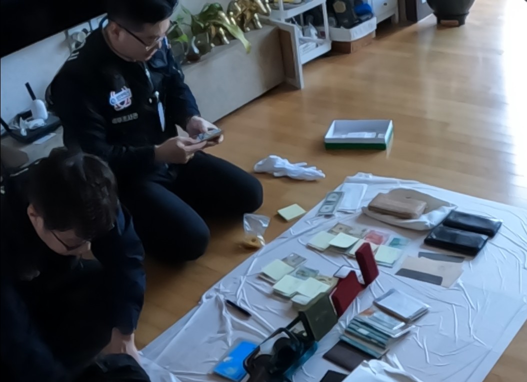 관련 사진