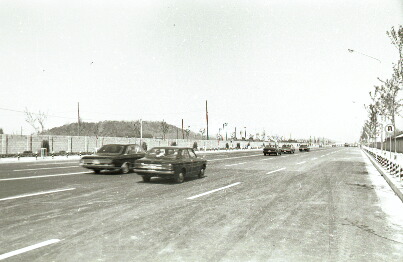 6-07. 월미도와 북성동을 잇는 도로의 개통(1970년대 말)썸네일