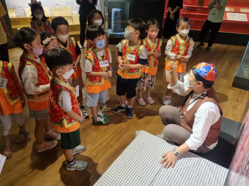 [인천도시역사관] 2022 유아 문화예술교육 지원사업[아이와락-인천] 활동사진(7.14)_7