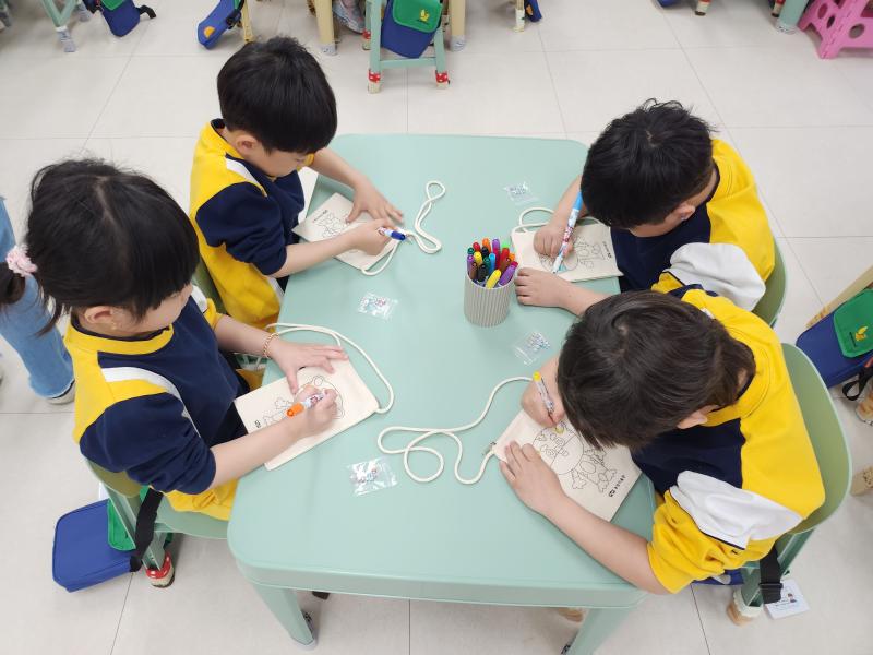 [송암미술관] 유아 단체 교육 <반짝반짝미술관> 4월 12일 오전 교육 활동사진_3