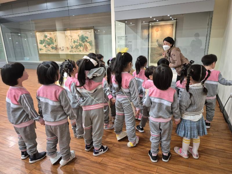 [송암미술관] 유아 단체 교육 <반짝반짝미술관> 4월 5일 오후 교육 활동사진썸네일