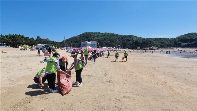 인천시, 을왕리 해수욕장서 친환경 클린관광 캠페인 관련 이미지