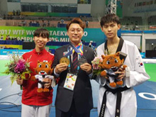 Coach Kim Gil-tae, currently at the helm of the Vietnamese Taekwondo team, previously worked as a Taekwondo instructor at Dong-A University. He was appointed as the coach of the Vietnamese national team on January 17 this year. Upon taking over, Kim led his team to a silver medal in the 46kg division at the 2017 Muju World Taekwondo Championships and to the finals of the 2017 World Taekwondo Grand Prix for the first time in Vietnamese Taekwondo history. 