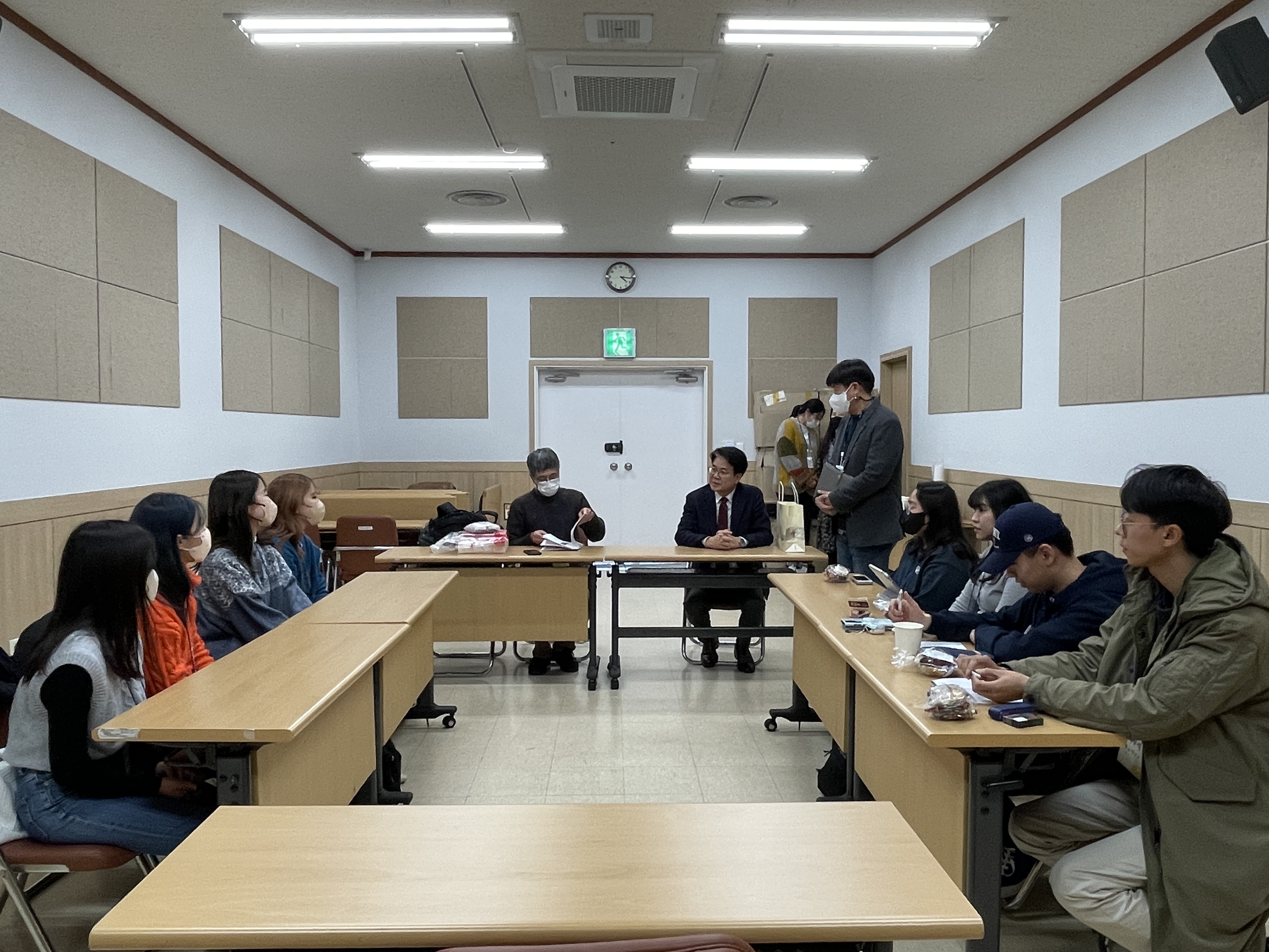 [시립박물관] 2/24 갤러리 전시 '식구 -음식으로 하나된 한국과 일본의 청년들' 전시 디스플레이 및 개막식 운영