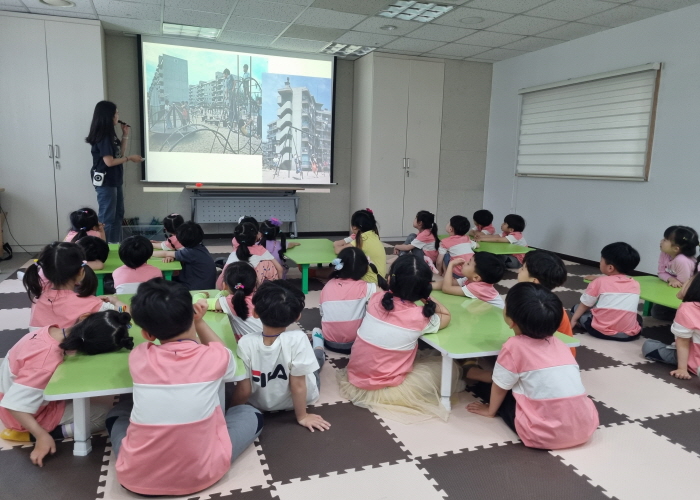 [인천도시역사관] 유아단체교육 '놀이터에서 만나' (5월 19일 만월 어린이집)