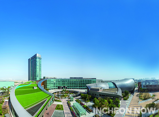 [I-Dentity]  Connecting  to the world  Incheon Global Campus,  a Leader in Education