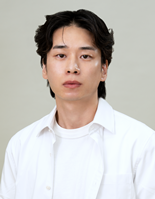 신정웅