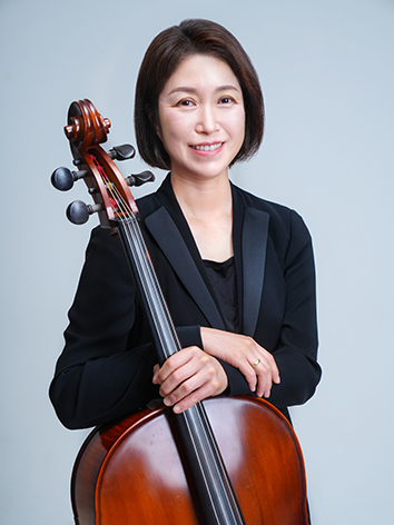 백주영 첼로상임단원 사진