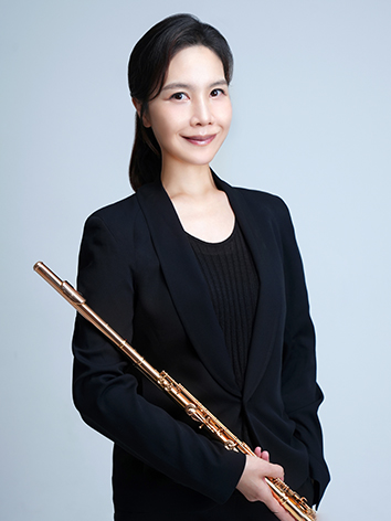 김상애 플룻수석단원 사진