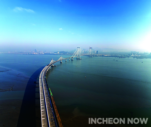 [I-Story] WALKING ACROSS THE BRIDGE,   INTO BRILLIANT TAKE-OFF