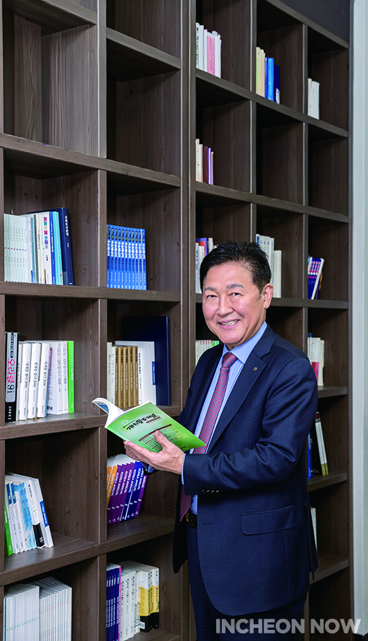 [Interview] Hearts Connecting the World, Commitment to Community