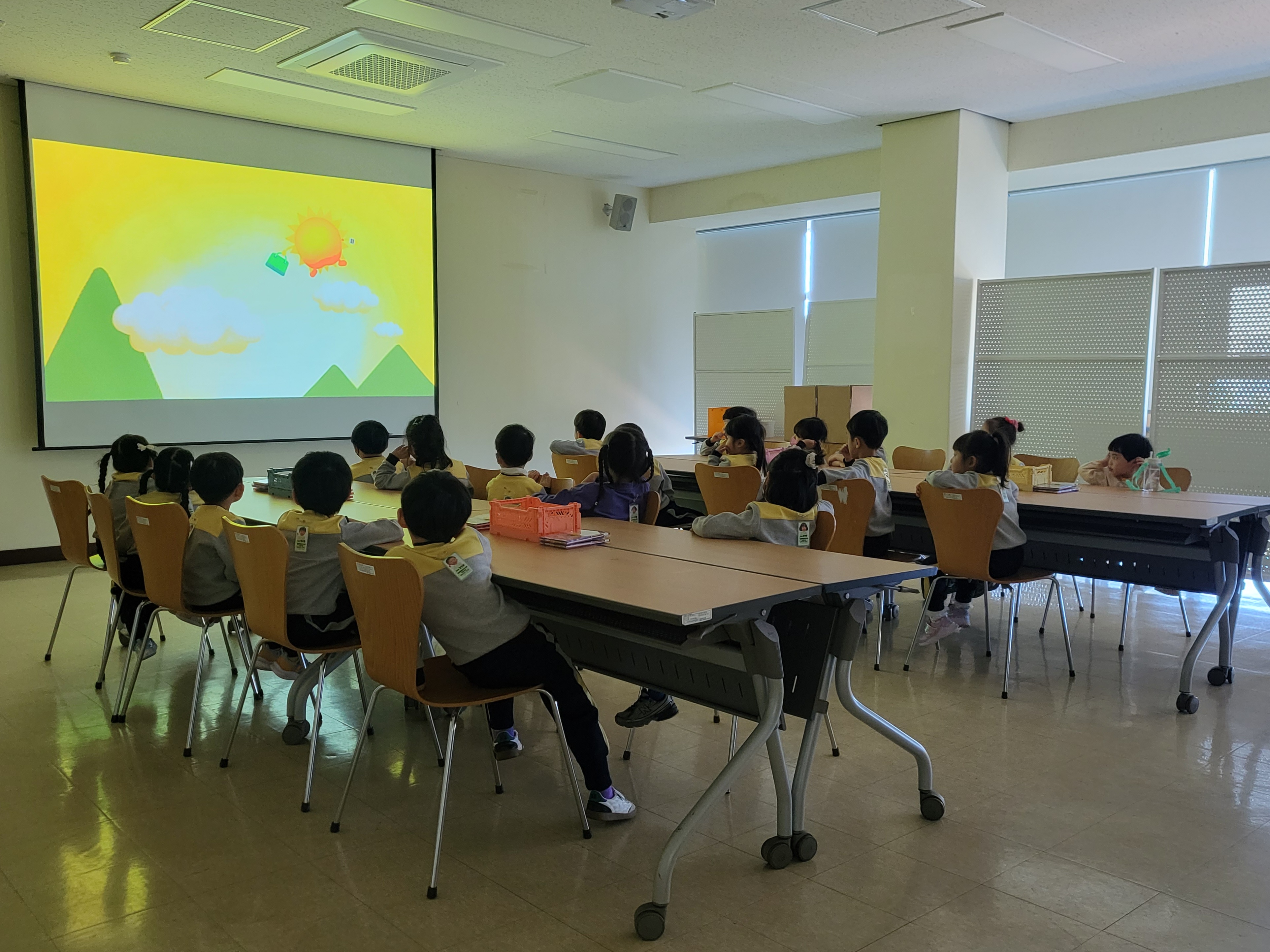 [시립박물관 본관] 4/7 유아 단체 교육 '한밤중에 눈을 뜨면' (국공립루원SK리더스뷰어린이집)