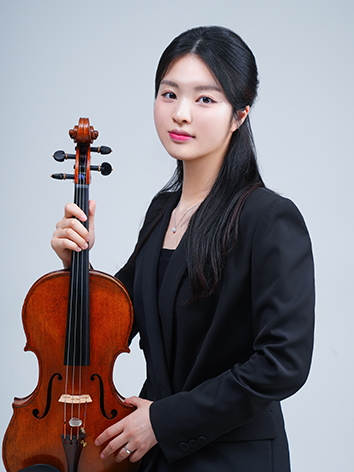 심나온 비올라상임단원 사진