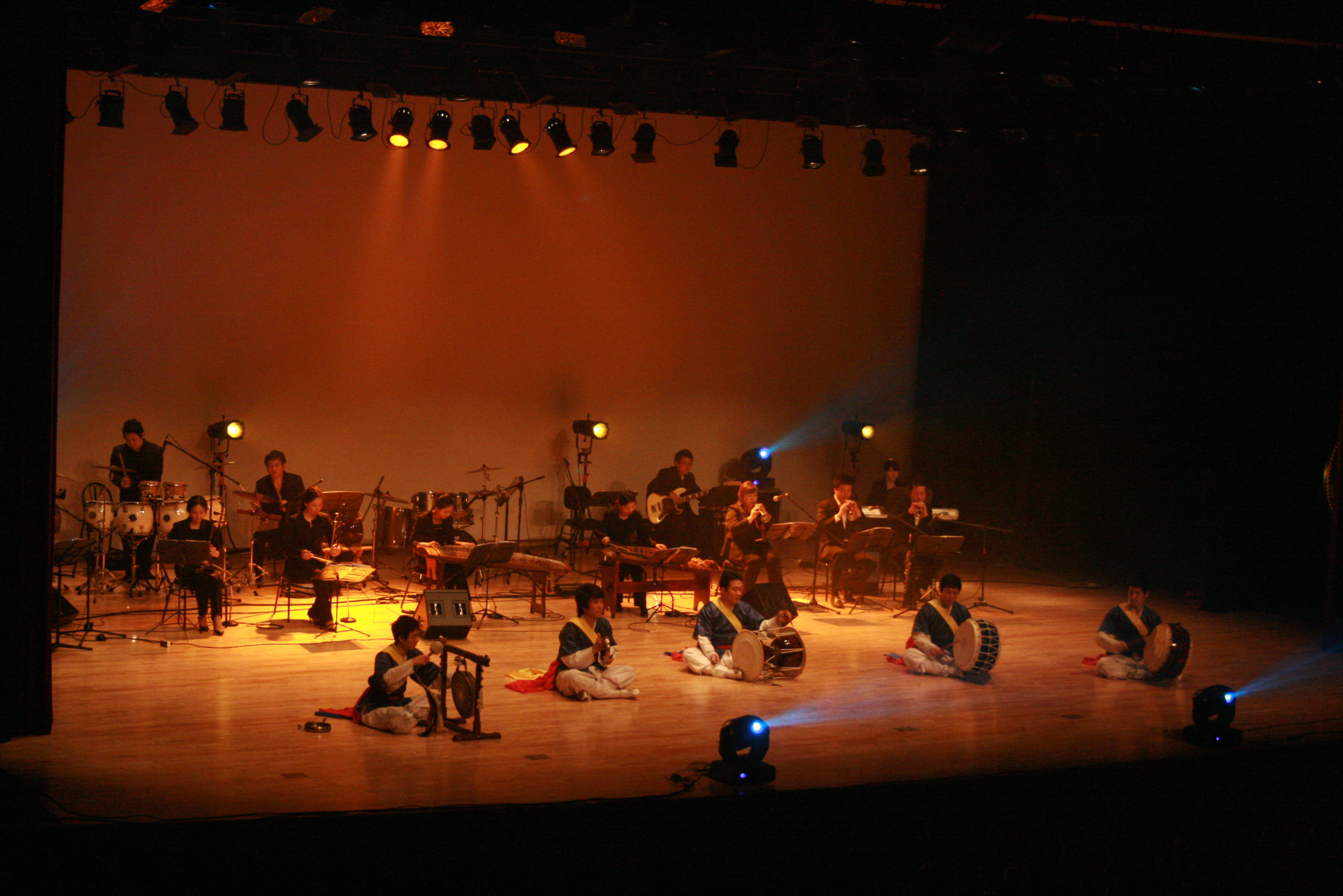 2013상설음악회-단체사진(18회)-월드퓨전시나위